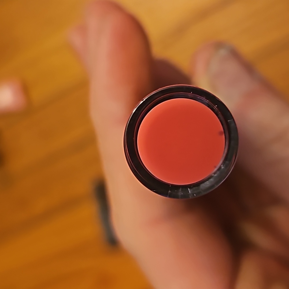 LA Girls Lipsticks and Lip paint New - Picture 7 of 14